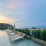 マリア 4*